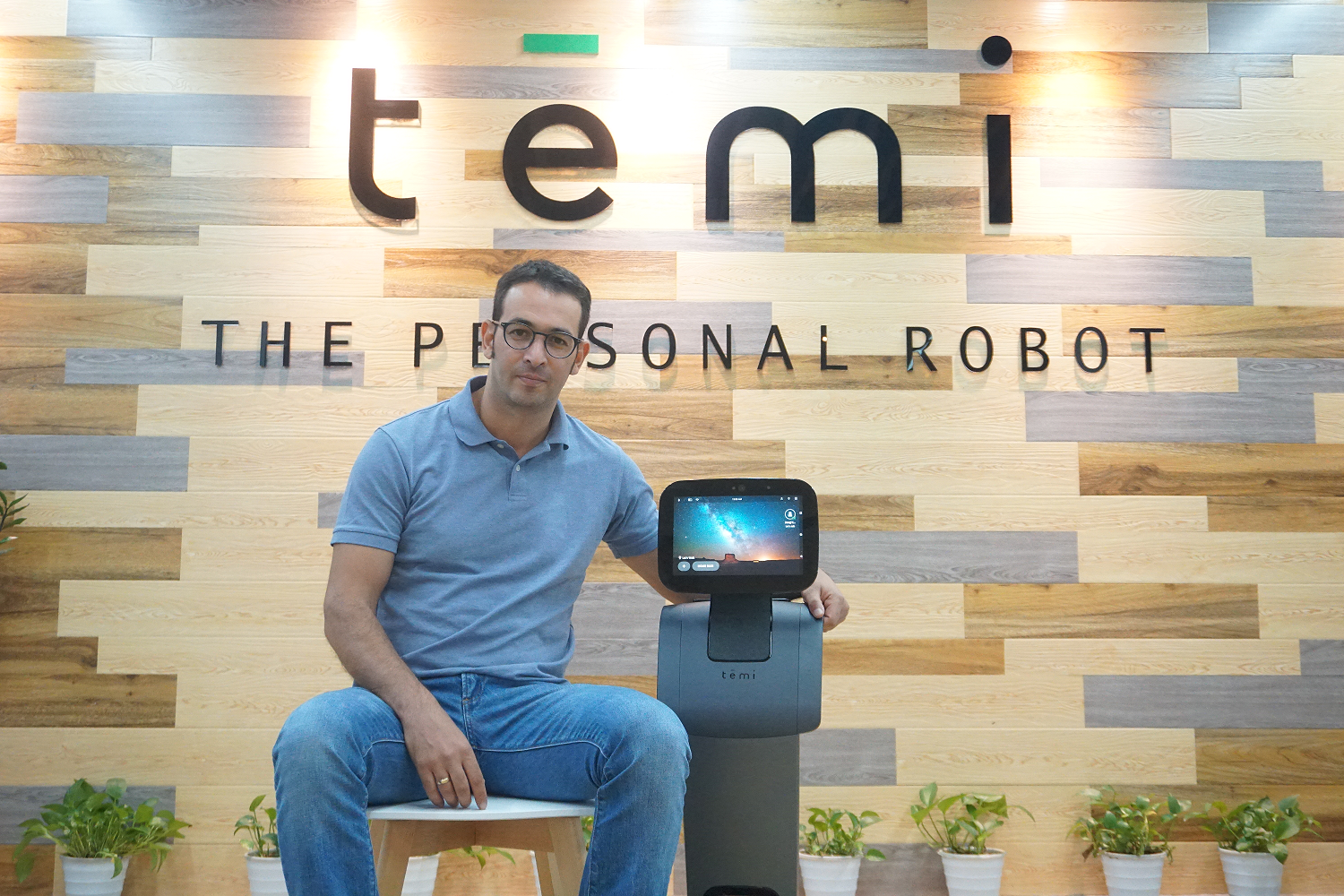 Gal Goren：temi要做人人买得起的智能服务机器人